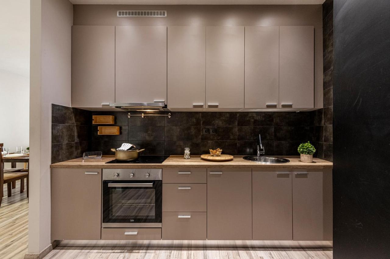 Athenian Boutique Apartments Экстерьер фото